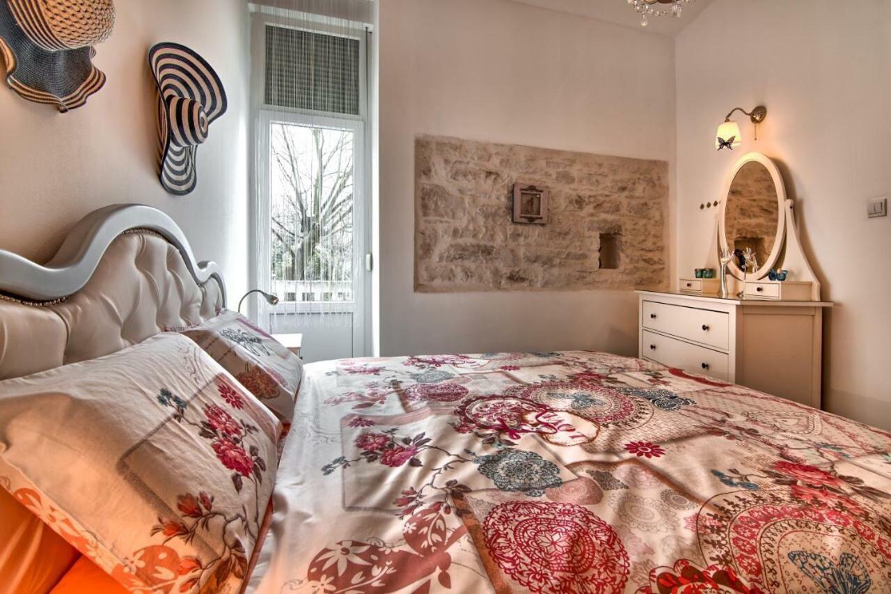 Apartamento Luxury With Sea View Pula Exterior foto