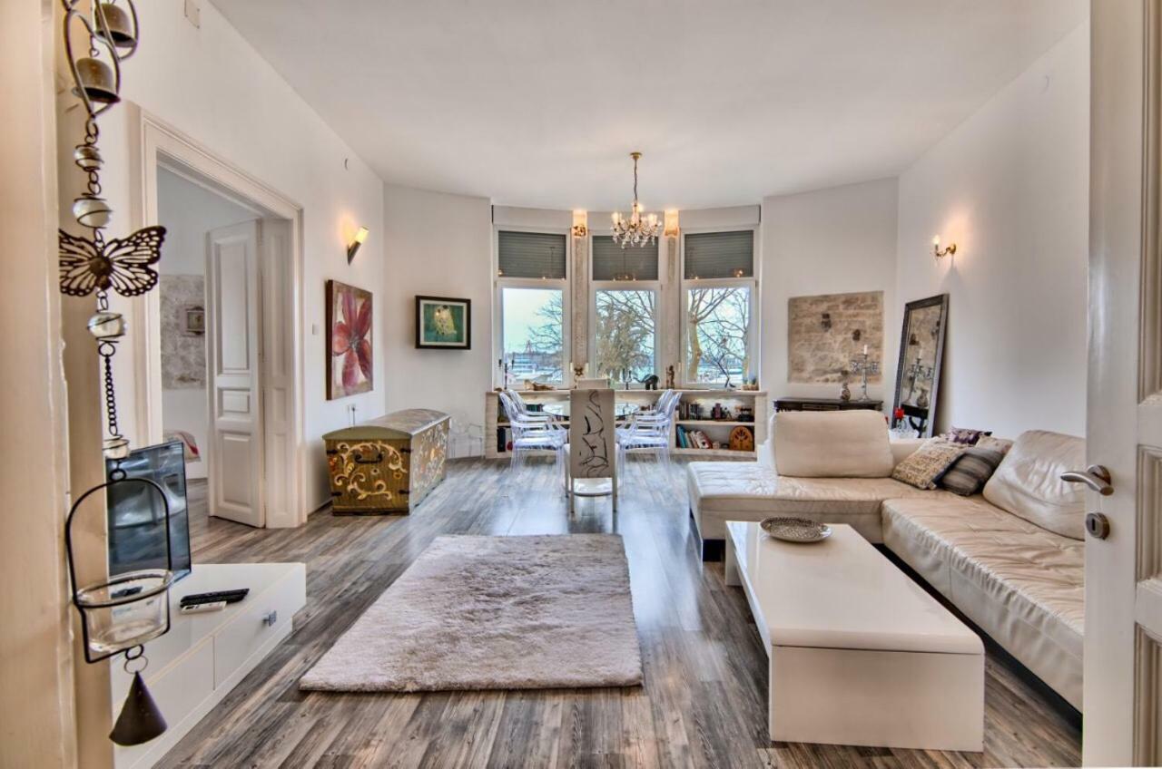 Apartamento Luxury With Sea View Pula Exterior foto